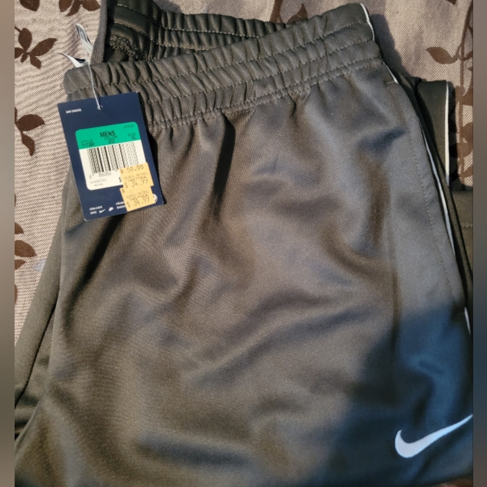 Nike Men's Charcoal Joggers